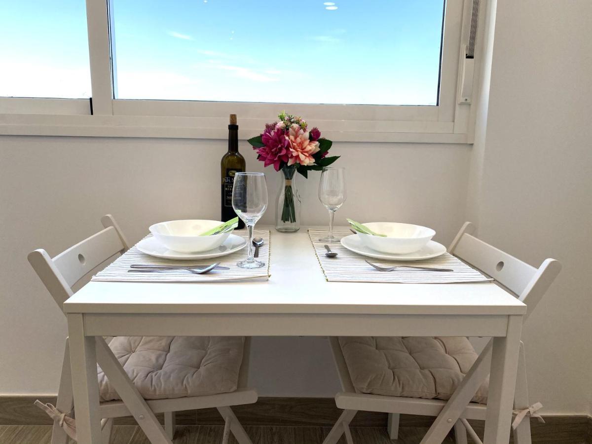Residencial Santa Justa - Vacacional Sevilla Екстериор снимка